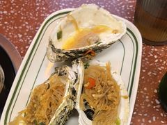 -四囍码头海鲜烧烤自助火锅(外滩南京东路悦荟广场店)