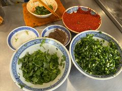 -曾笼笼牛肉饼