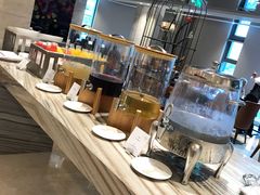 自助取餐区-建滔诺富特酒店-悦餐厅