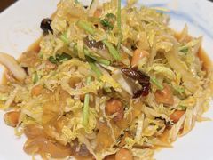 -东口码头·烧鸽子·鱼头泡饼·地方菜(金鹰悦城店)