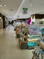 -孩子王(建邺金鹰世界店)