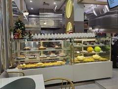 面包甜点陈列柜-猫王榴莲世家(三里屯SOHO商场店)