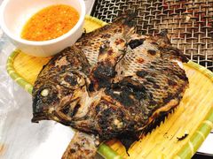 烤鱼-石屏老字号4号包浆豆腐美食城(泼水广场店)