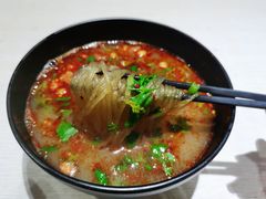 -牵人麻辣粉(粉巷店)