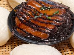 -滩外滩·本帮江浙菜(新天地店)