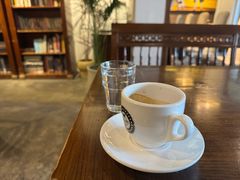 -藏书馆咖啡LibraryCoffee·Bistro(牡丹园店)
