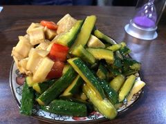 -内蒙焖面大盆骨餐馆(山大路店)
