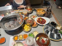 -草家酱蟹炭火烤肉店(珲春南路一店)
