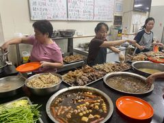 -六姑龟苓膏糖水卤水店