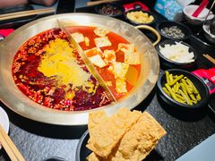 螺蛳粉火锅-九鼎轩脆毛肚火锅(南京东路店)