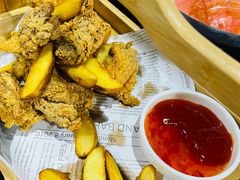 有炸鸡没啤酒-奉天承·烤串·融合菜