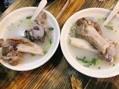 -老谢烧烤野馄饨(云霄路店)