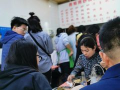 -曹宝林砂锅麻辣烫(星光路店)