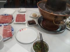 -洪运轩饭庄(北纬路店)