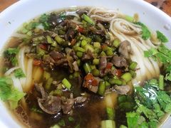 酸辣鸡杂粉-肆姐面粉馆(坡子街店)