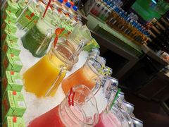 -亚马逊环球美食百汇(新城吾悦广场店)