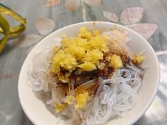 刮凉粉-舟舟刮凉粉