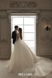 -蒙太奇婚纱摄影(万达店)