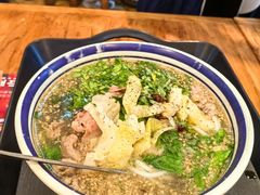 -云阿蛮云南生烫牛肉米线(奉贤路店)