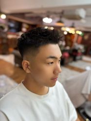 -BarberKiNG男士理发馆Barbershop