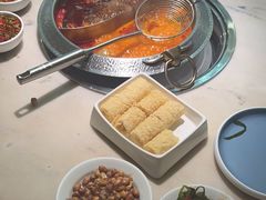 -左庭右院鲜牛肉火锅(浦江欢乐颂店)