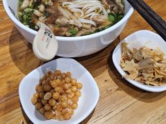 -湘人龙记老长沙米粉(鸟巢店)