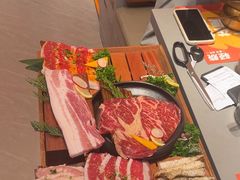 -轻烧烤肉(光谷步行街店)