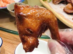 招牌灵芝红烧乳鸽-五谷芳乳鸽王（大梅沙总店C区）(网红打卡店)