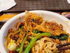 -水平有限螺蛳粉(宏达大厦店)