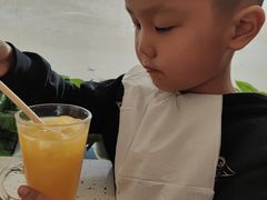-必胜客(WOW中央公园店)