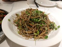 椿香豆皮-金春禧·鲁菜海鲜(延吉路万达店)