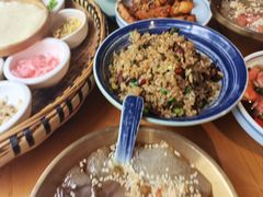 -包整·丝娃娃(一览甲秀楼风景店)