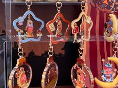 -泡泡玛特POPMART(蓝色港湾店)