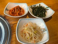 -唯成•韩国炭火烤肉 유성고기