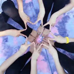 -馨媛瑜伽普拉提