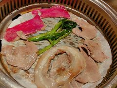 -佰烧海鲜烤肉火锅自助(世茂国际广场店)