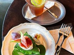 -luutosa  cafe & tea 鹿兔山