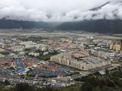 -比日神山