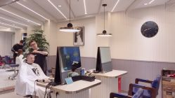 -PE SALON