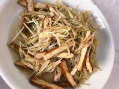 -天乐农家鱼头王(天目湖店)