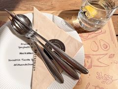 -Mark&Mars Restaurant