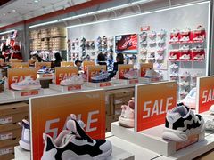 -首创奥特莱斯(西安店)
