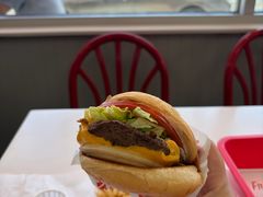 -In-N-Out Burger(LAX)