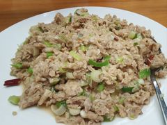 -鱼市酒店(威海水产批发市场店)