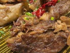 -有红鸡毛店·川菜(建设路店)