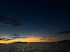 -Sunset Bar(丹绒亚路香格里拉店)