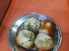 -白玉兰食品(汇联商厦店)