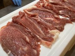 -元一希尔顿酒店·鲜切牛肉火锅禅自助餐厅
