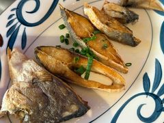 香煎鲳鱼-陈鹏鹏潮汕菜(欢乐海岸 海边景观店)