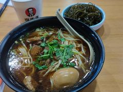 -李先生牛肉面大王(北京站售票厅餐厅)